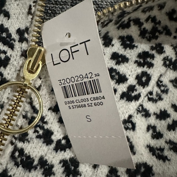 The Loft Black and White Cheetah Half Zip Collared Sweater Small - Picture 7 of 11